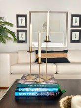 Cargar imagen en el visor de la galería, Candelabro Dorado