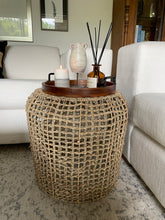 Cargar imagen en el visor de la galería, Canasto Cuadros