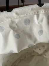 Cargar imagen en el visor de la galería, Cesta Redonda Puntos