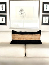 Cargar imagen en el visor de la galería, Cojín Bombay 78x38 cms