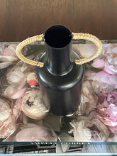 Cargar imagen en el visor de la galería, Jarrón Paros