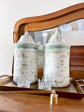 Cargar imagen en el visor de la galería, Jarrón con Tapa Gres