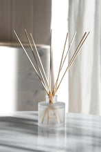 Cargar imagen en el visor de la galería, Difusor Varitas Little Colettion
